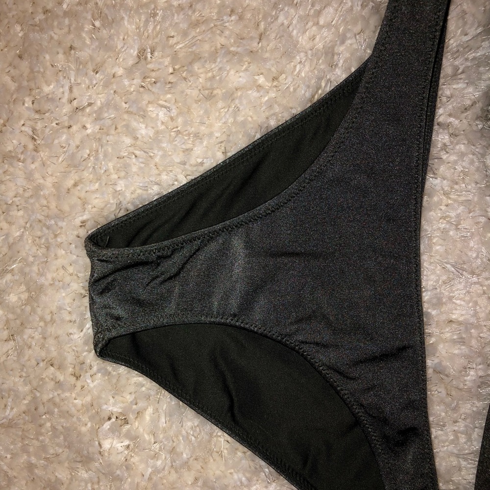 Green F21 Bikini - Picture 3 of 6